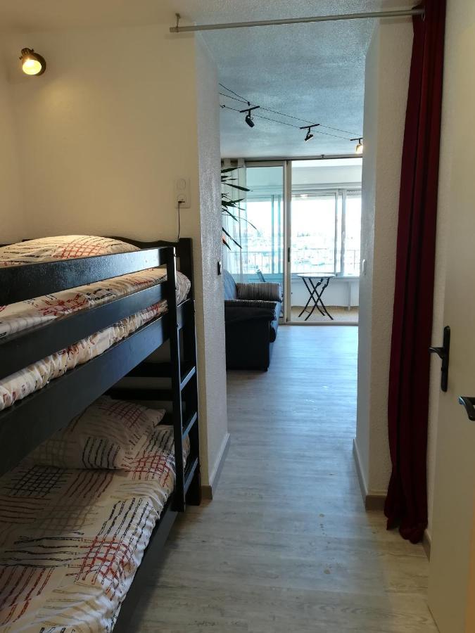 Studio Cabine Vue Port Avec Parking Prive, Piscine, Parc, Boulodrome แอกด์ ภายนอก รูปภาพ
