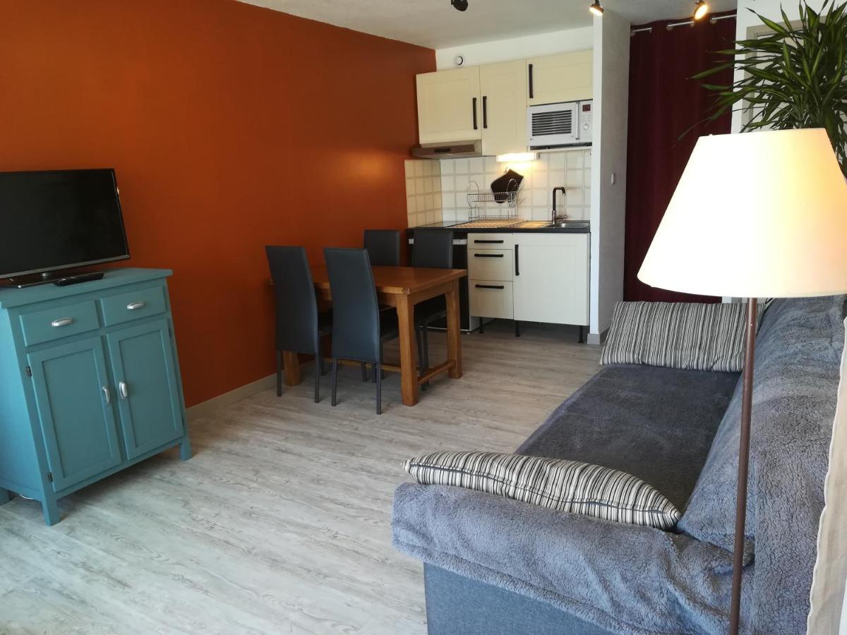 Studio Cabine Vue Port Avec Parking Prive, Piscine, Parc, Boulodrome แอกด์ ภายนอก รูปภาพ