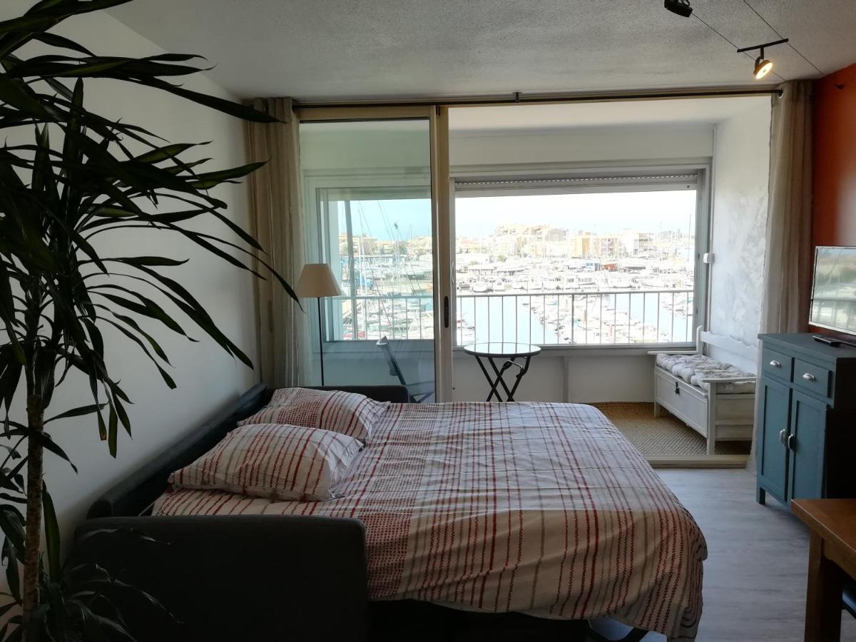 Studio Cabine Vue Port Avec Parking Prive, Piscine, Parc, Boulodrome แอกด์ ภายนอก รูปภาพ