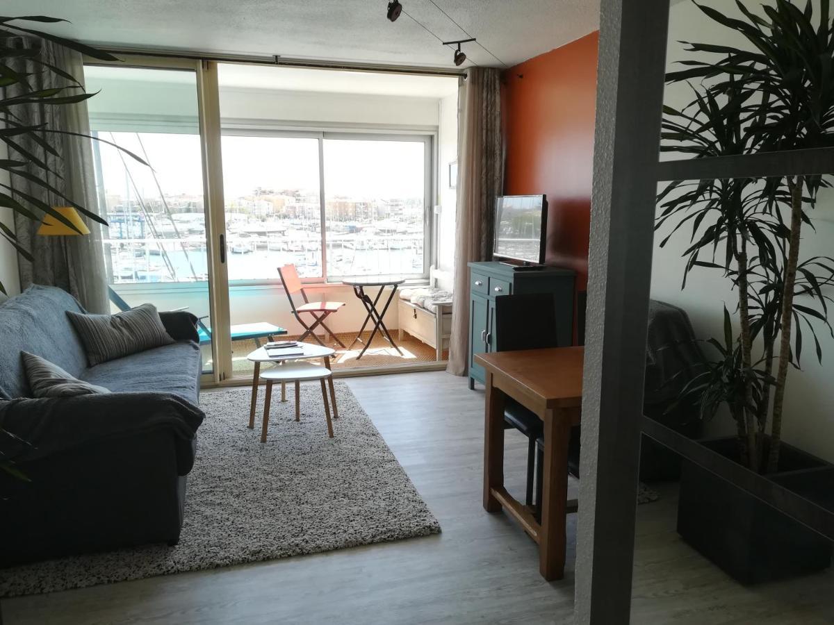 Studio Cabine Vue Port Avec Parking Prive, Piscine, Parc, Boulodrome แอกด์ ภายนอก รูปภาพ